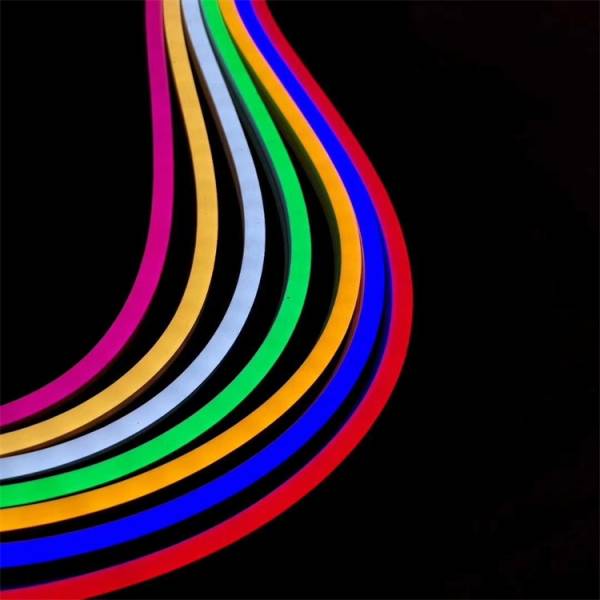 Néon flexible led RGB au mètre professionnel dimmable extérieur IP44